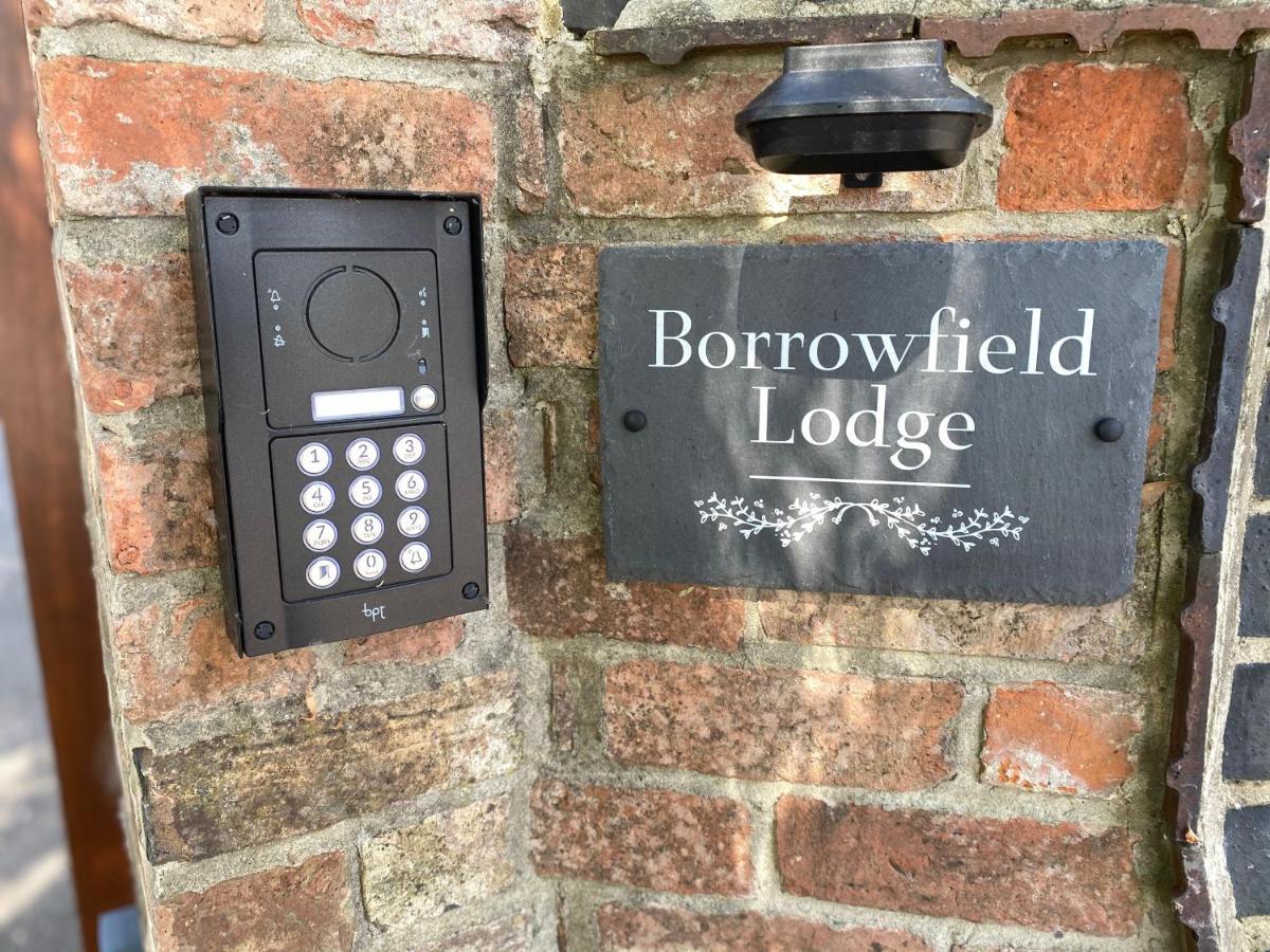 Borrowfield Lodge Derby Exterior foto